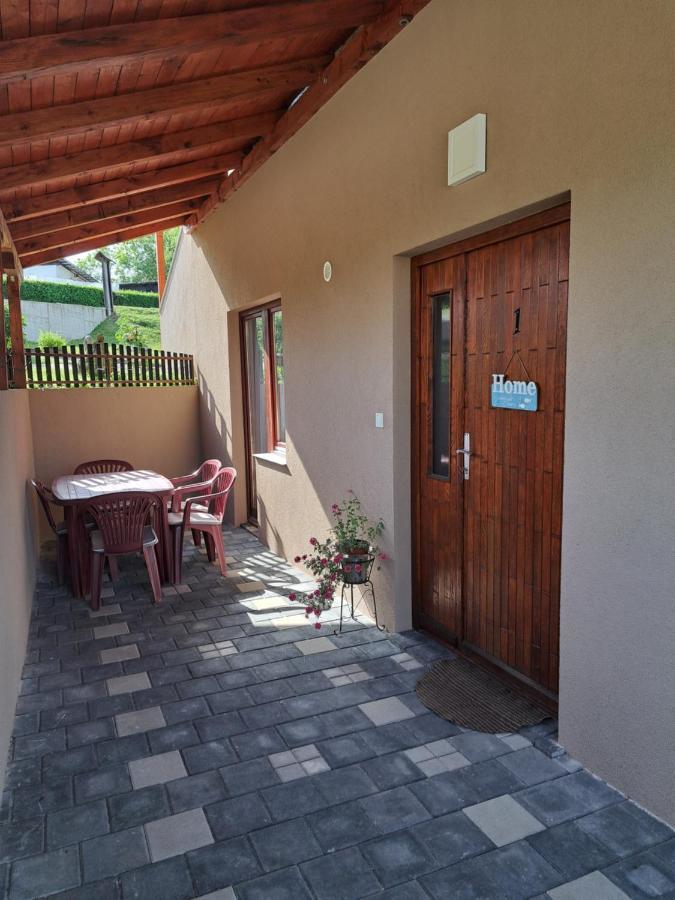 Apartman Morana スルニュ エクステリア 写真